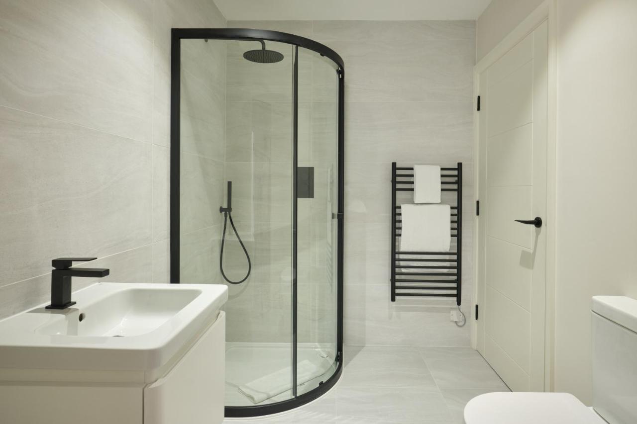Fulham - Hestercombe House By Viridian